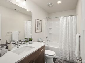 18315 17th Avenue W, Lynnwood WA 98037