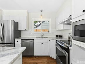 2011 145th Avenue SE, Bellevue WA 98007