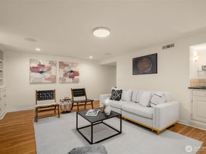 2456 3rd Avenue W, Seattle WA 98119