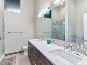 14906 Manor Way B, Lynnwood WA 98087