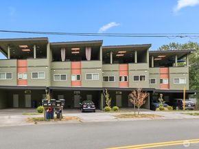 14906 Manor Way B, Lynnwood WA 98087