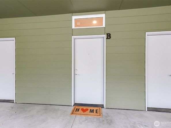 14906 Manor Way B, Lynnwood WA 98087