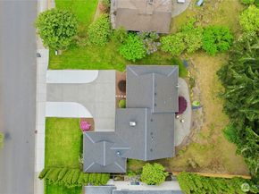 1011 179th Place NE, Bellevue WA 98008
