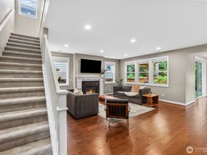 1601 NE Falls Drive, Issaquah WA 98029