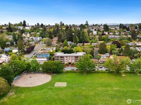2858 32nd Avenue W 106, Seattle WA 98199