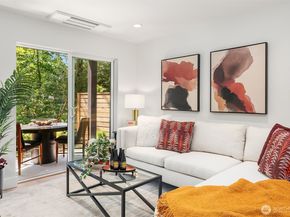 14821 HS#11 NE 2nd Court, Bellevue WA 98007