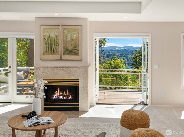 9210 Parkwood Ridge Road, Mercer Island WA 98040