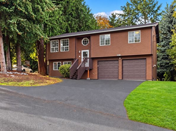 6351 23rd Avenue SW, Seattle WA 98106
