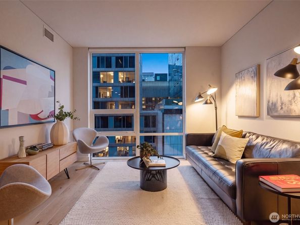 121 Stewart Street 503, Seattle WA 98101