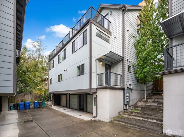 2524 Yale Avenue E A, Seattle WA 98102