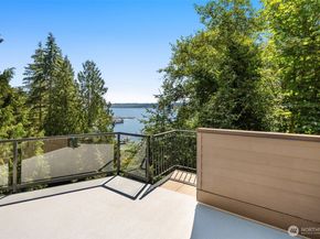 13863 62nd Avenue NE, Kirkland WA 98034