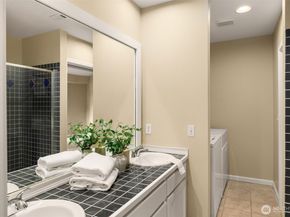 13863 62nd Avenue NE, Kirkland WA 98034