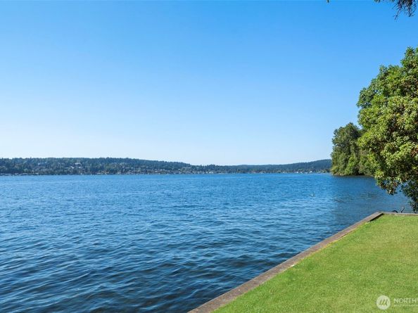 13863 62nd Avenue NE, Kirkland WA 98034