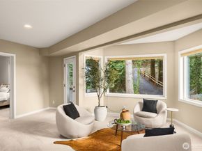 13863 62nd Avenue NE, Kirkland WA 98034