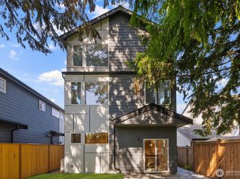 3809 NE 89th Street
