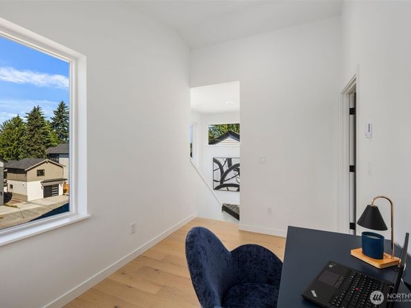 3809 NE 89th Street, Seattle WA 98115