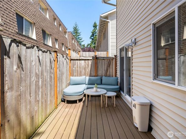 1505 W Casino Road 4, Everett WA 98204