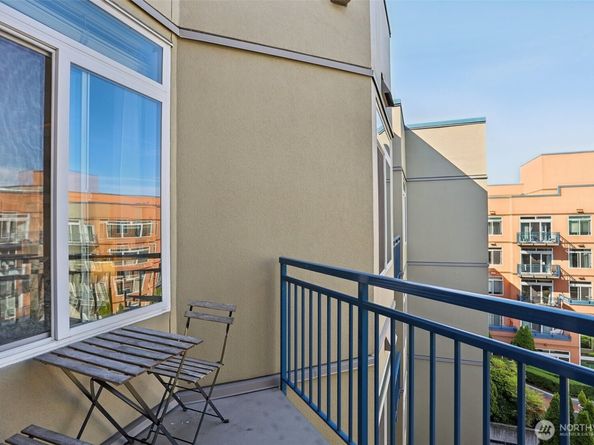 2415 2nd Avenue 727, Seattle WA 98101