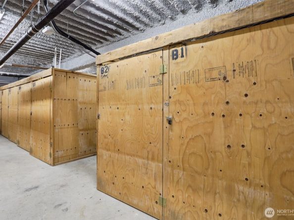 2415 2nd Avenue 727, Seattle WA 98101