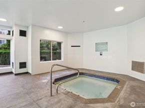 2415 2nd Avenue 727, Seattle WA 98101