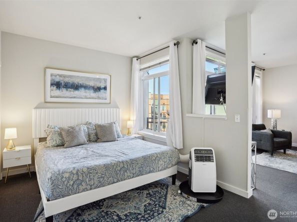 2415 2nd Avenue 727, Seattle WA 98101