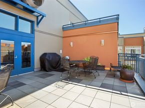 2415 2nd Avenue 727, Seattle WA 98101