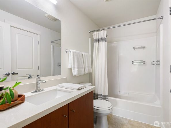 11307 NE 128th Street G204, Kirkland WA 98034