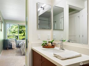 11307 NE 128th Street G204, Kirkland WA 98034