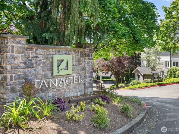 11307 NE 128th Street G204, Kirkland WA 98034