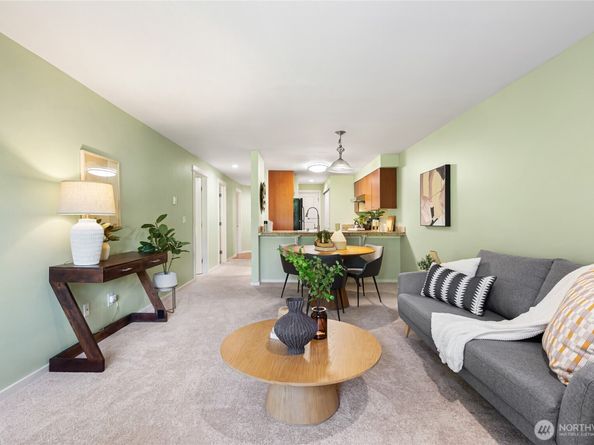11307 NE 128th Street G204, Kirkland WA 98034