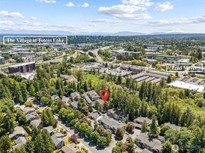 11307 NE 128th Street G204, Kirkland WA 98034