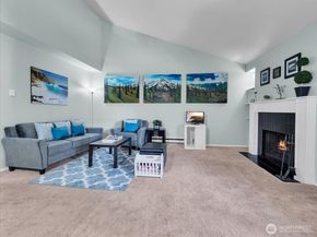 3024 NE 143rd Street 304, Seattle WA 98125