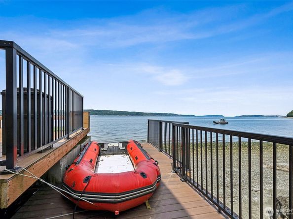 8116 Naketa Beach Walk, Mukilteo WA 98275
