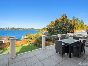 7254 N Mercer Way, Mercer Island WA 98040