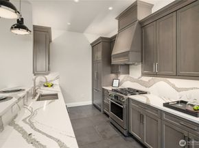 7254 N Mercer Way, Mercer Island WA 98040