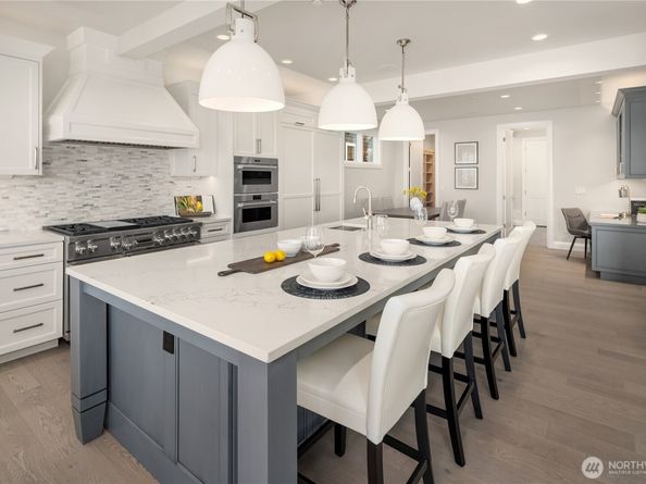 7254 N Mercer Way, Mercer Island WA 98040