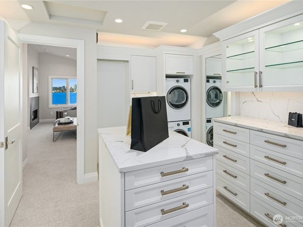 7254 N Mercer Way, Mercer Island WA 98040