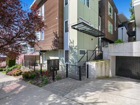 3929 2nd Avenue NE, Seattle WA 98105