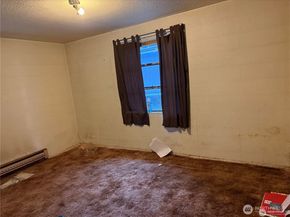 5720 37th Avenue S, Seattle WA 98118