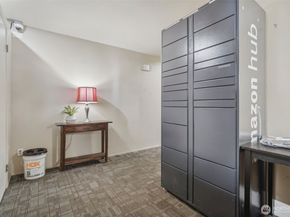 3045 20th Avenue W 208, Seattle WA 98199