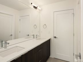 11612 SE 196 Street 7, Kent WA 98031