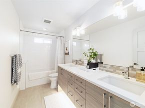 3042 NW 64th Street, Seattle WA 98107