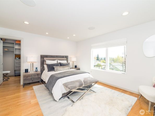 3042 NW 64th Street, Seattle WA 98107