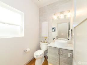 3042 NW 64th Street, Seattle WA 98107
