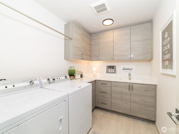 3042 NW 64th Street, Seattle WA 98107