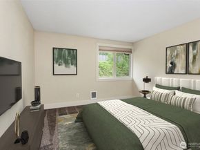 4641 W Lake Sammamish Parkway SE F305, Issaquah WA 98027