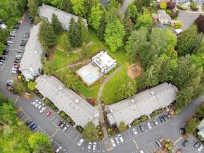 4641 W Lake Sammamish Parkway SE F305, Issaquah WA 98027