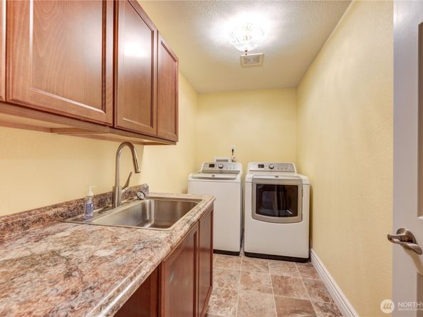 17720 87th Avenue SE, Snohomish WA 98296