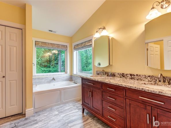 17720 87th Avenue SE, Snohomish WA 98296