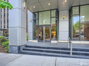 909 5th Avenue 701, Seattle WA 98104